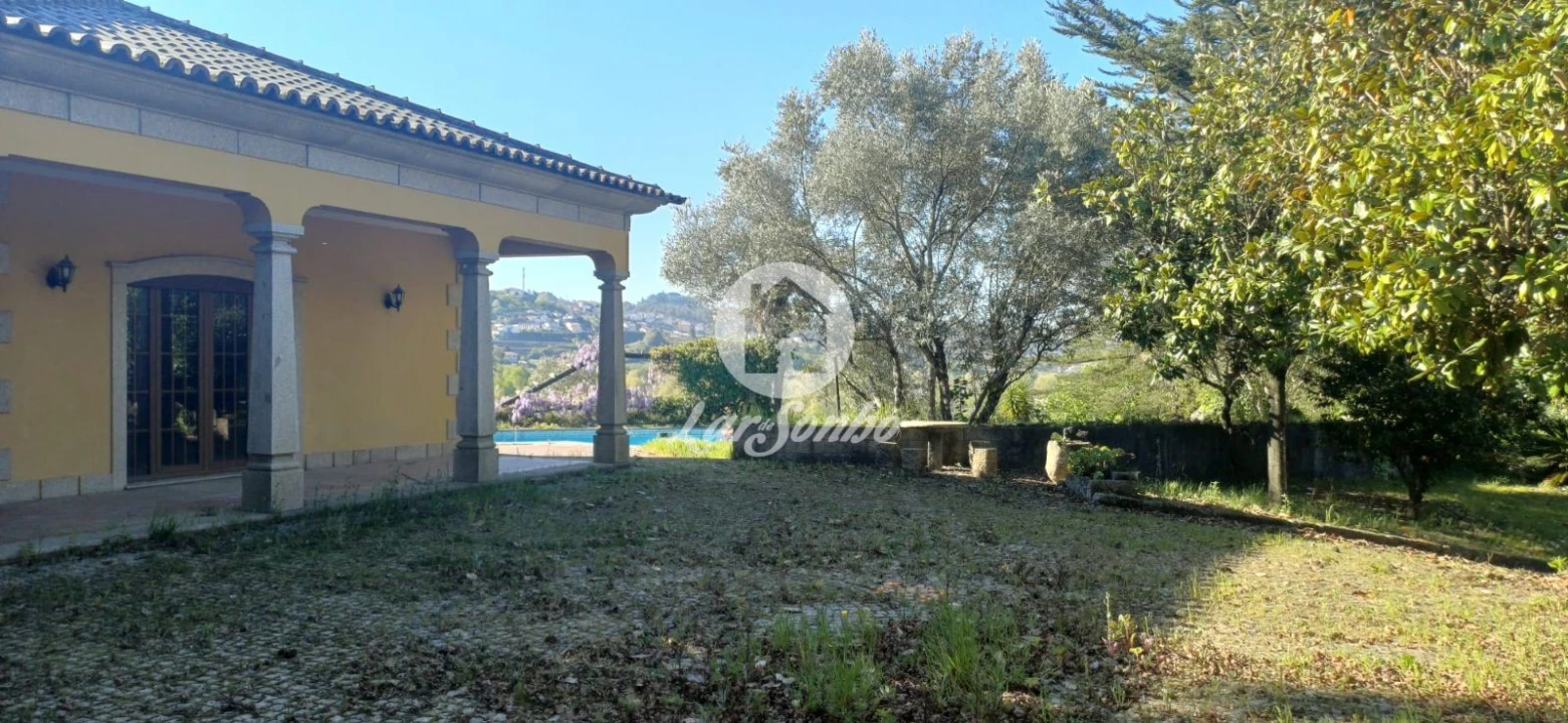 Moradia T5 para Venda em Meinedo Foto 33