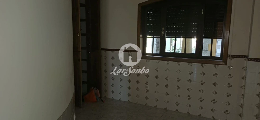 Moradia T5 para Venda em Meinedo Foto 25