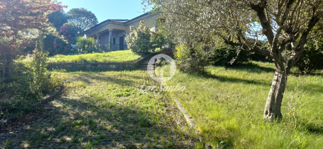 Moradia T5 para Venda em Meinedo Foto 34