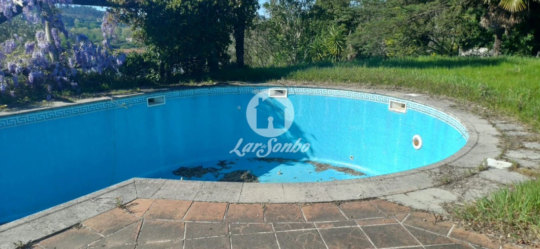 Moradia T5 para Venda em Meinedo Foto 35