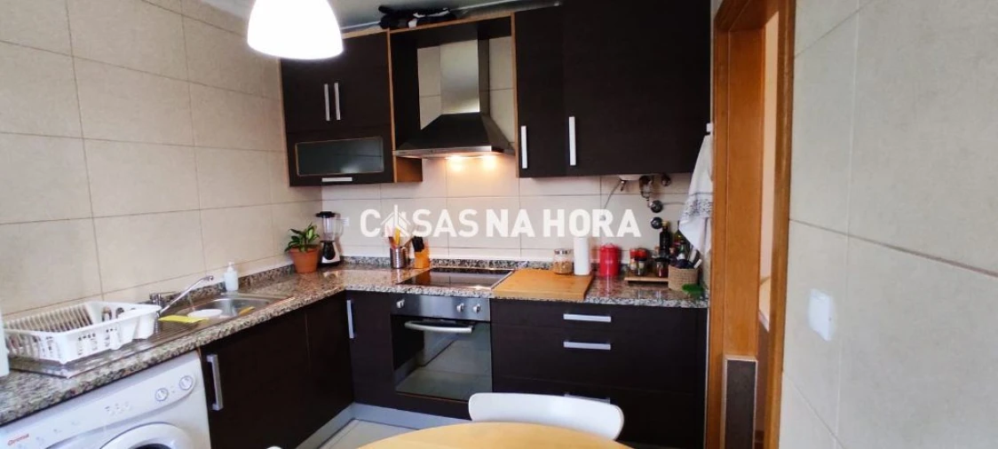 Apartamento T1 para Arrendamento em Viseu Foto 2