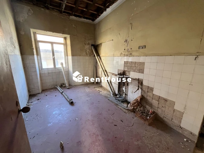 Apartamento T5 para Venda em Buarcos Foto 3