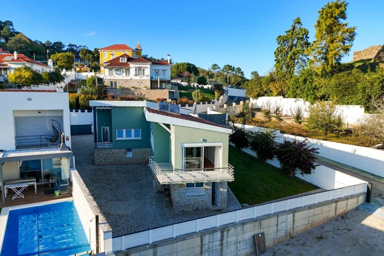 Moradia T5 para Venda em Alcobaça e Vestiaria Foto 24