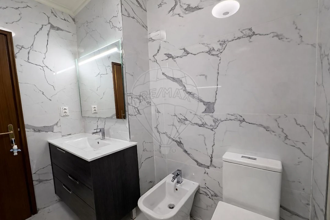 Apartamento T2 para Venda em Ermesinde Foto 9