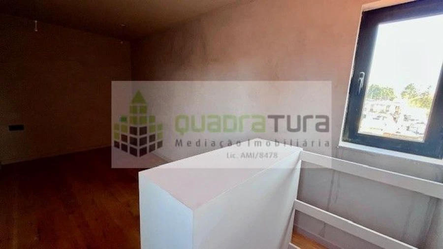 Apartamento T0 para Venda em Bonfim Foto 7