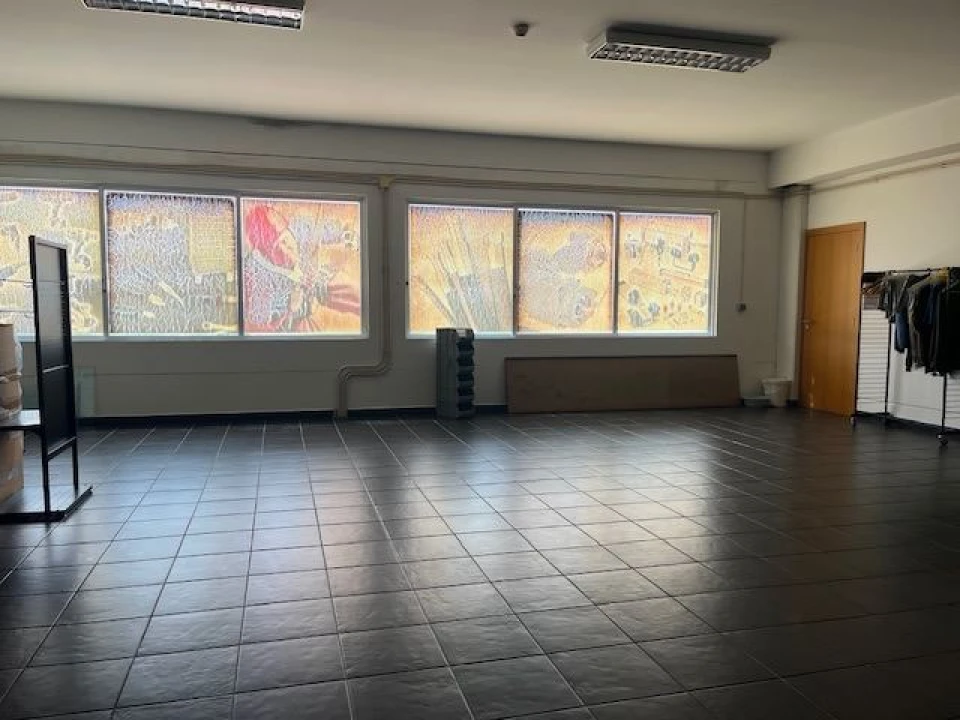 Armazém para Arrendamento em Beja (Salvador e Santa Maria da Feira) Foto 2