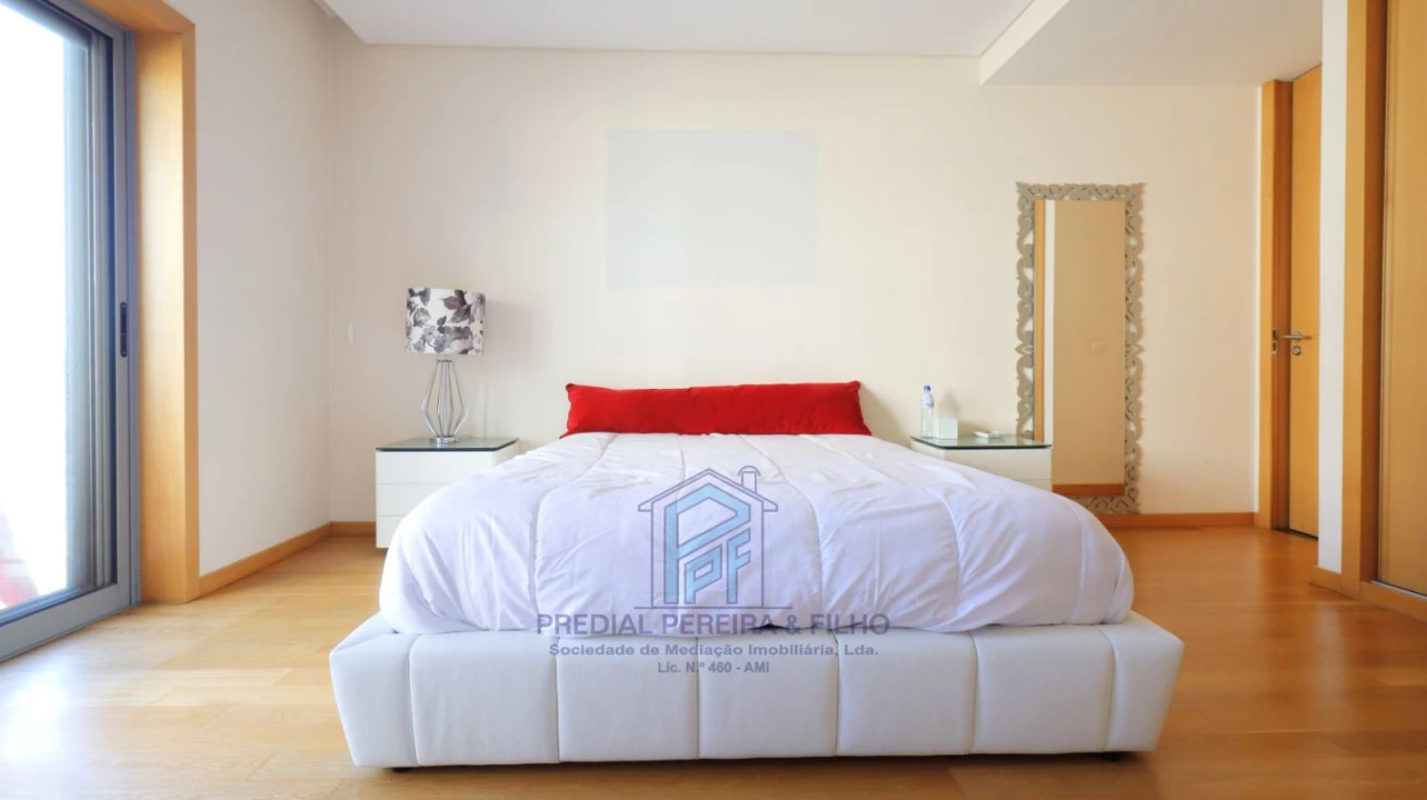 Apartamento T2 para Venda em Rio Tinto Foto 18