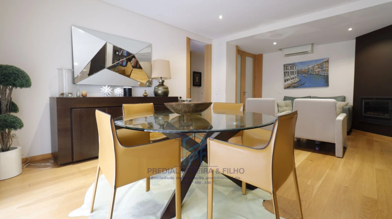 Apartamento T2 para Venda em Rio Tinto Foto 1