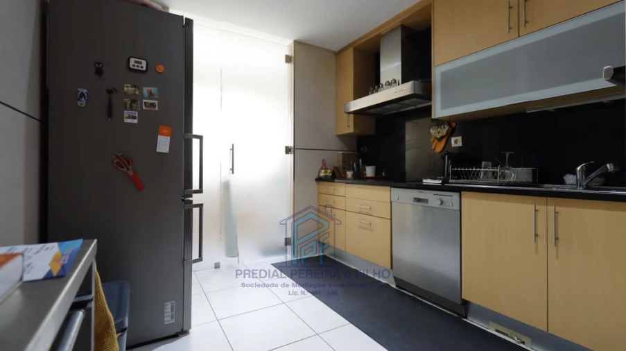 Apartamento T2 para Venda em Rio Tinto Foto 8