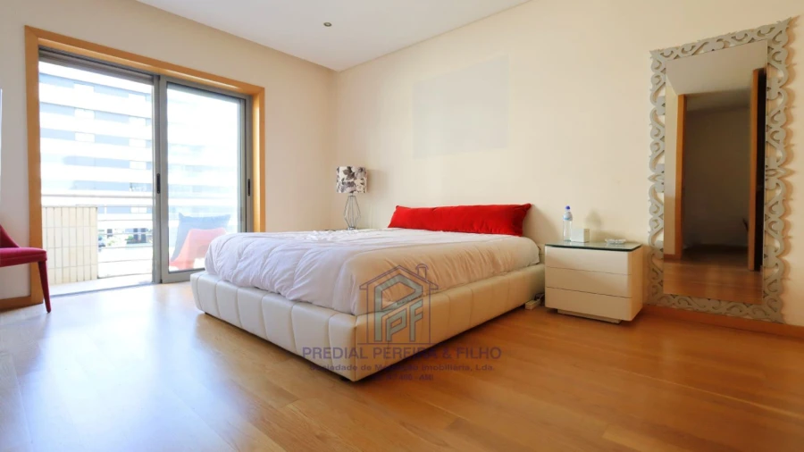 Apartamento T2 para Venda em Rio Tinto Foto 16