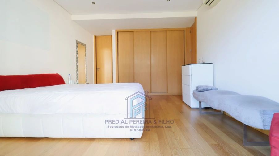 Apartamento T2 para Venda em Rio Tinto Foto 19