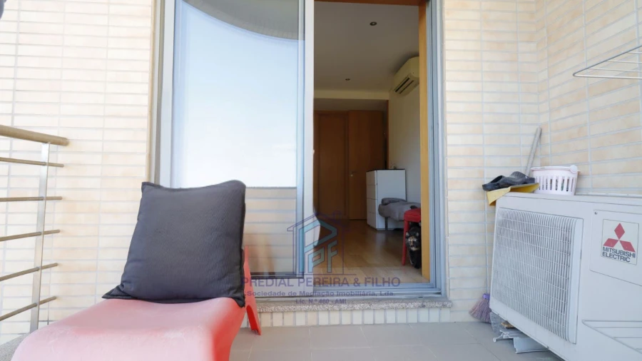 Apartamento T2 para Venda em Rio Tinto Foto 23