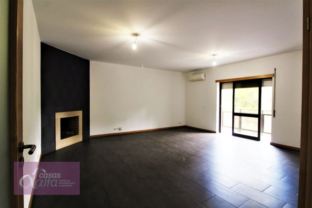 Apartamento T3 para Arrendamento em Leiria, Pousos, Barreira e Cortes Foto 3