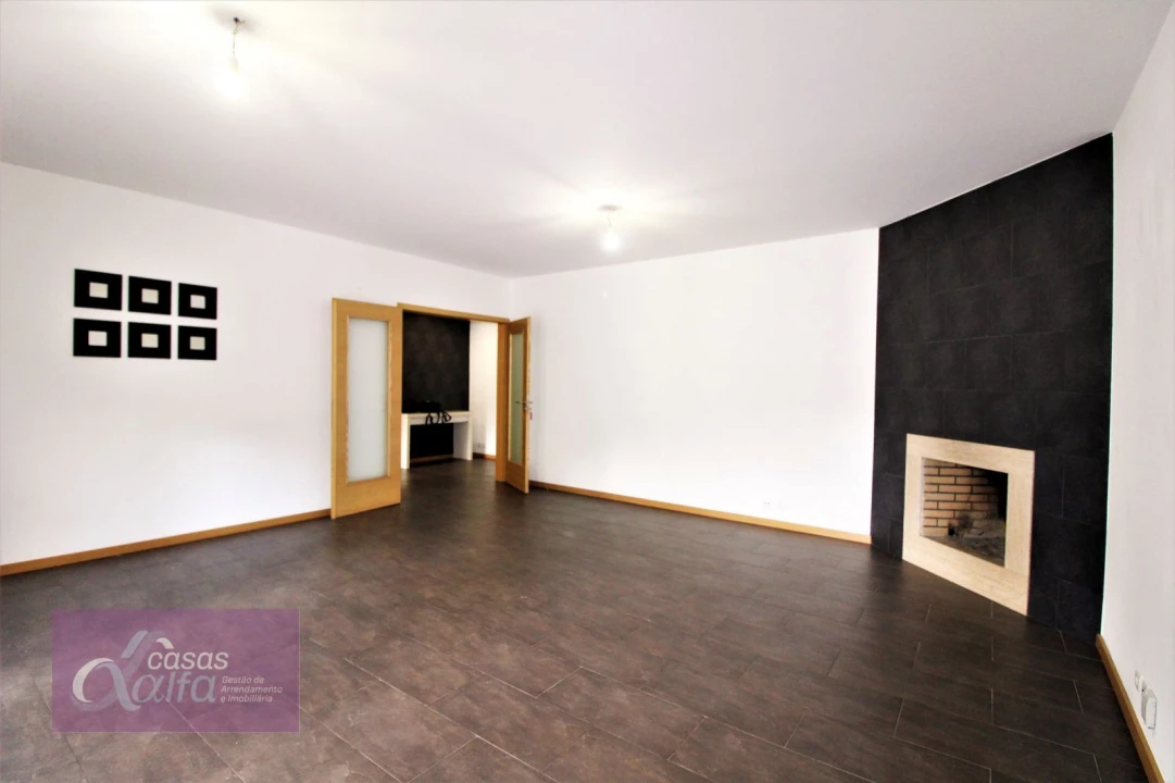 Apartamento T3 para Arrendamento em Leiria, Pousos, Barreira e Cortes Foto 5