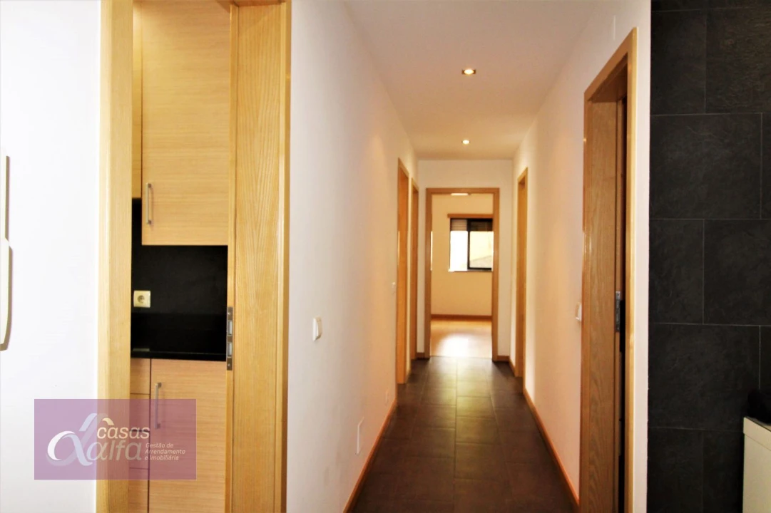 Apartamento T3 para Arrendamento em Leiria, Pousos, Barreira e Cortes Foto 6