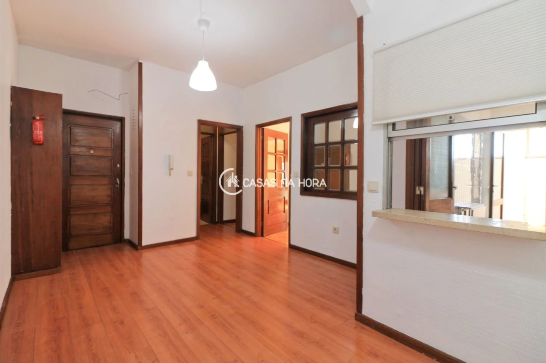 Apartamento T2 para Arrendamento em Ramalde Foto 1