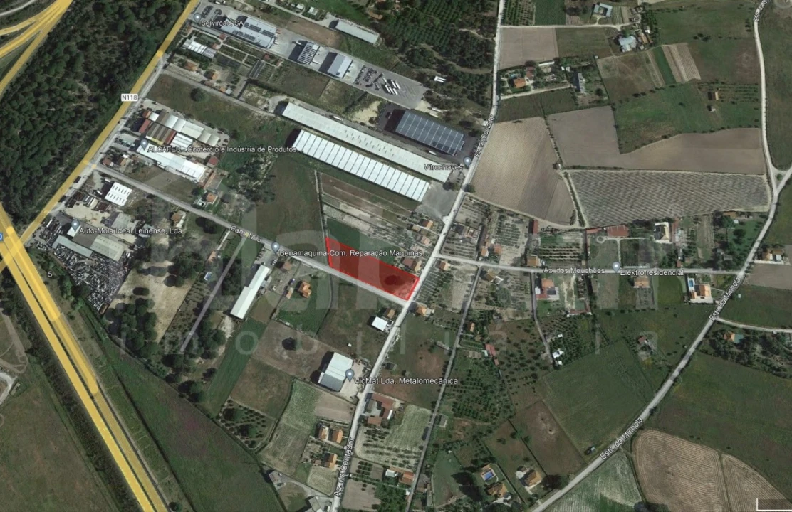 Terreno Comércio / Armazém para Venda em Benavente Foto 3