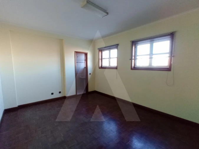 Escritório para Arrendamento em Albergaria-A-Velha e Valmaior Foto 3