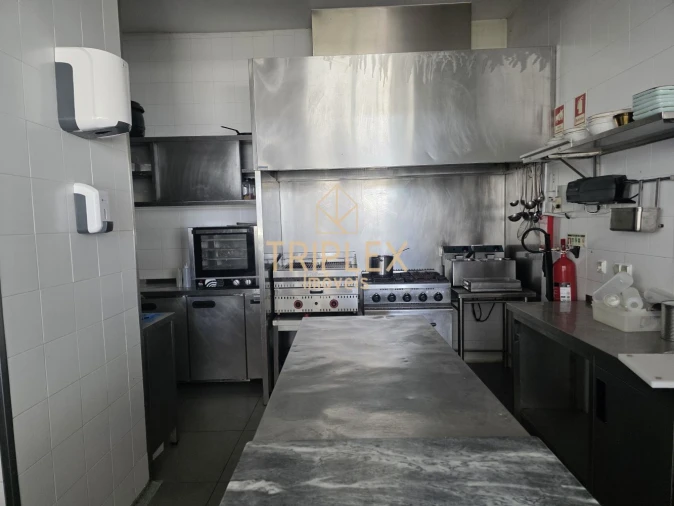 Loja para Arrendamento em Castêlo da Maia Foto 29