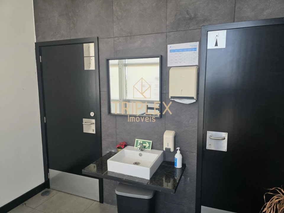 Loja para Arrendamento em Castêlo da Maia Foto 16