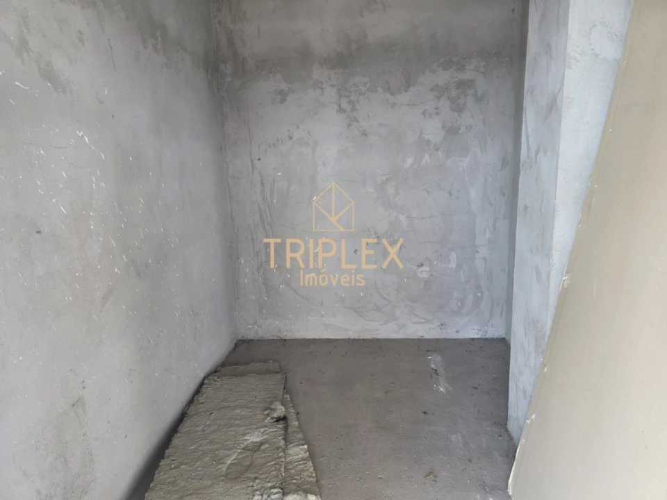 Loja para Arrendamento em Castêlo da Maia Foto 9