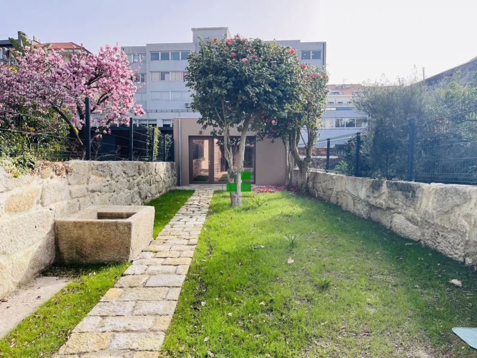 Apartamento T1 para Venda em Cedofeita, Santo Ildefonso, Sé, Miragaia, São Nicolau e Vitória Foto 2