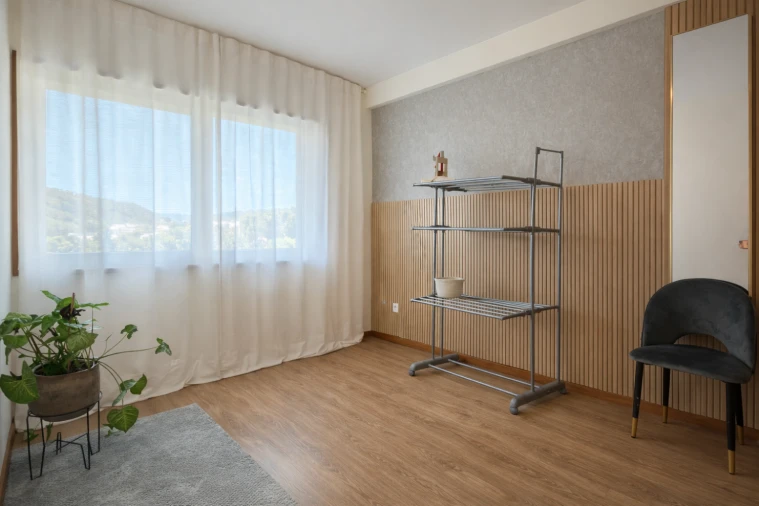 Apartamento T2 para Venda em Vilar de Andorinho Foto 26