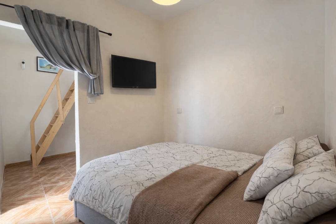 Moradia T1 para Venda em Pedrouços Foto 9