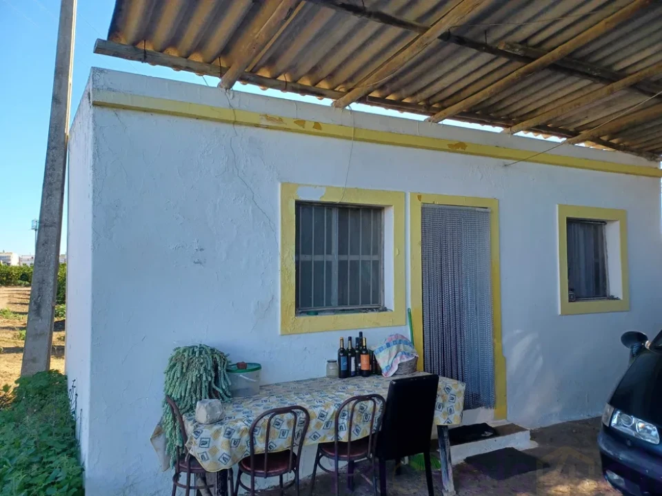 Quinta T2 para Venda em Faro (Sé e São Pedro) Foto 1