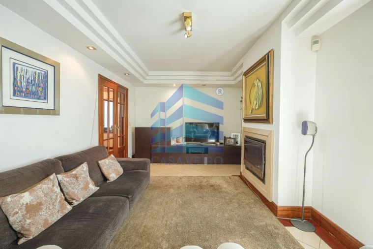 Moradia T4 para Venda em Glória e Vera Cruz Foto 5