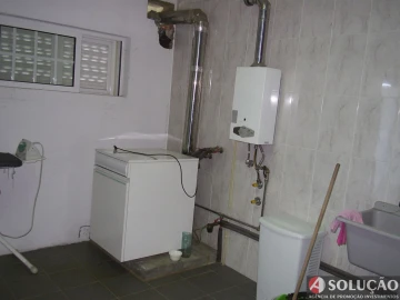 Moradia T10 para Venda em Resende