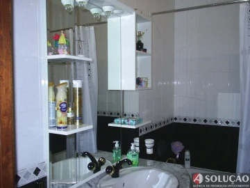 Moradia T10 para Venda em Resende