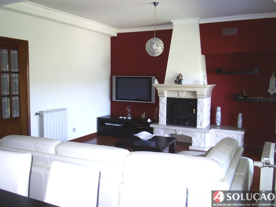 Moradia T10 para Venda em Resende Foto 8