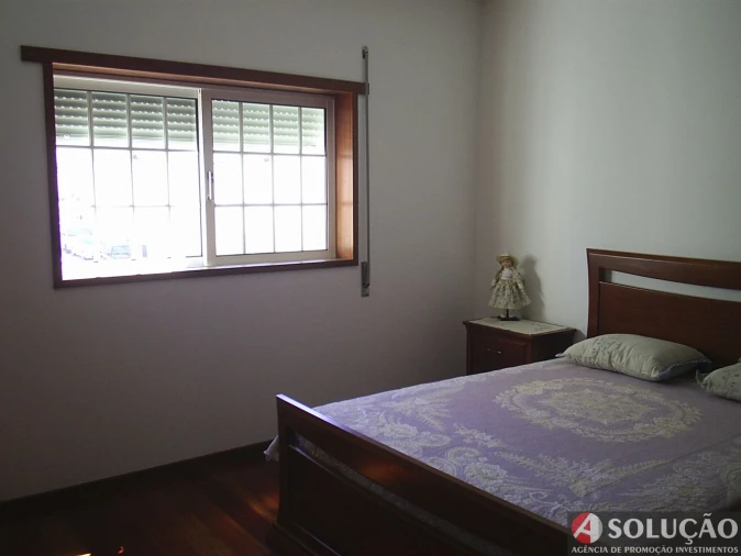 Moradia T10 para Venda em Resende Foto 18