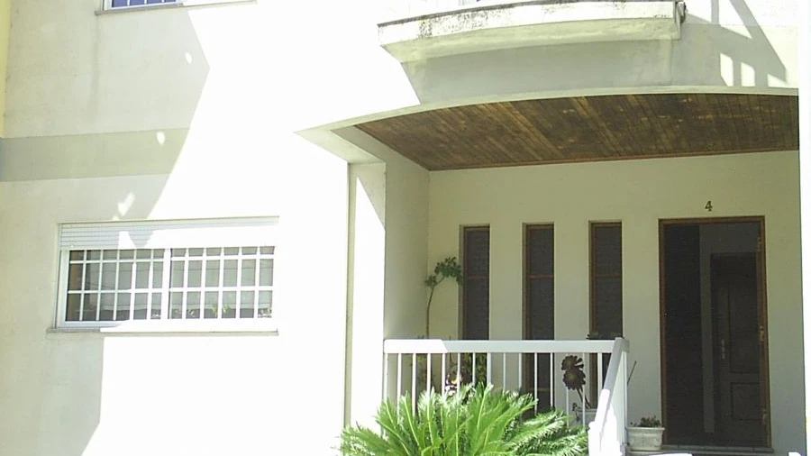 Moradia T4 para Venda em Resende