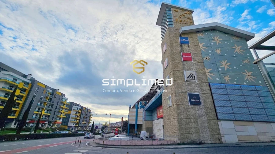 Apartamento T1 para Venda em Covilhã e Canhoso Foto 3