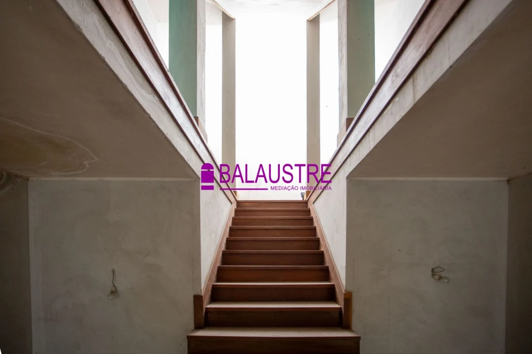 Moradia T5 para Venda em Vilar da Veiga Foto 19