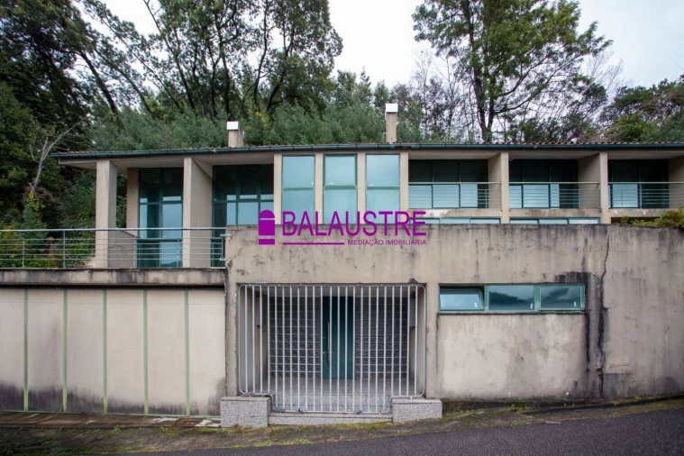 Moradia T5 para Venda em Vilar da Veiga Foto 2