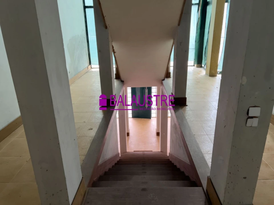 Moradia T5 para Venda em Vilar da Veiga Foto 20