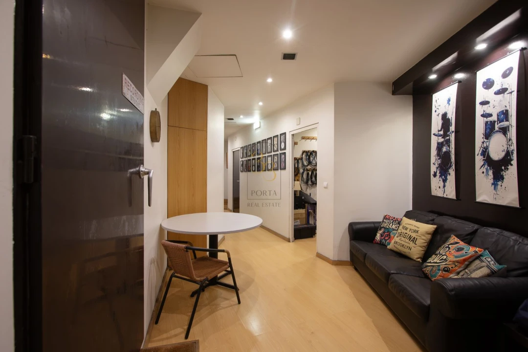 Loja para Venda em Algés, Linda-A-Velha e Cruz Quebrada-Dafundo Foto 20