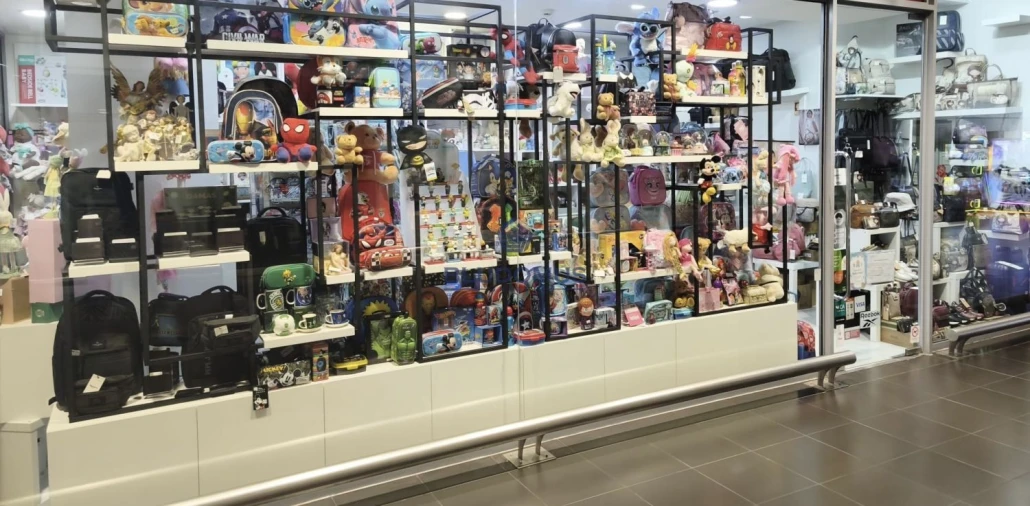 Loja para Trespasse em Santa Maria da Feira, Travanca, Sanfins e Espargo Foto 1