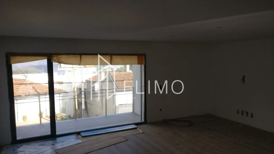 Apartamento T2 para Venda em Mansores Foto 8