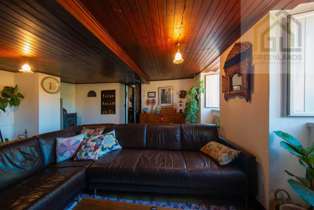 Moradia T5 para Venda em Serpins Foto 31