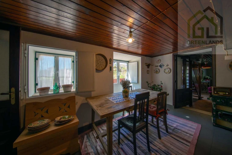 Moradia T5 para Venda em Serpins Foto 59