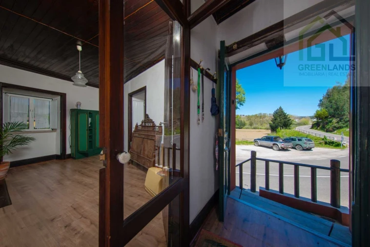 Moradia T5 para Venda em Serpins Foto 20