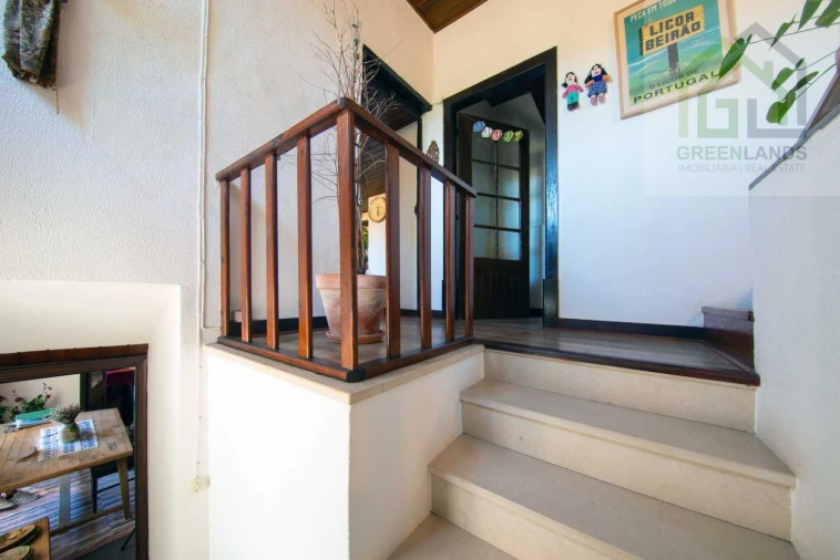 Moradia T5 para Venda em Serpins Foto 49