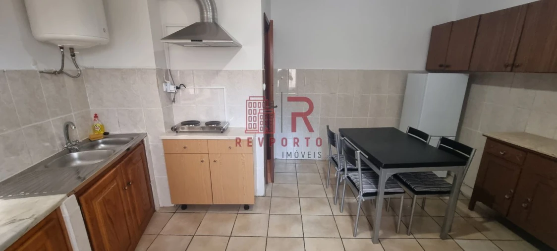 Moradia T2 para Venda em Souto Foto 6