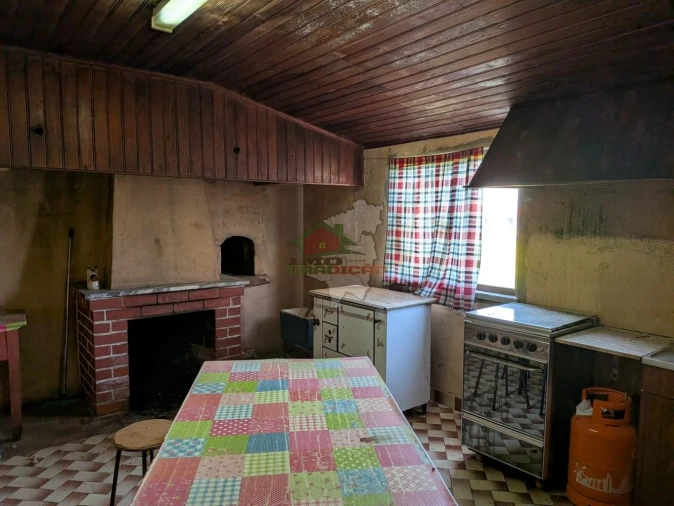 Moradia T5 para Venda em Cernache do Bonjardim, Nesperal e Palhais Foto 7