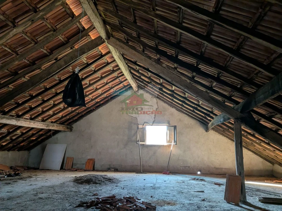 Moradia T5 para Venda em Cernache do Bonjardim, Nesperal e Palhais Foto 37