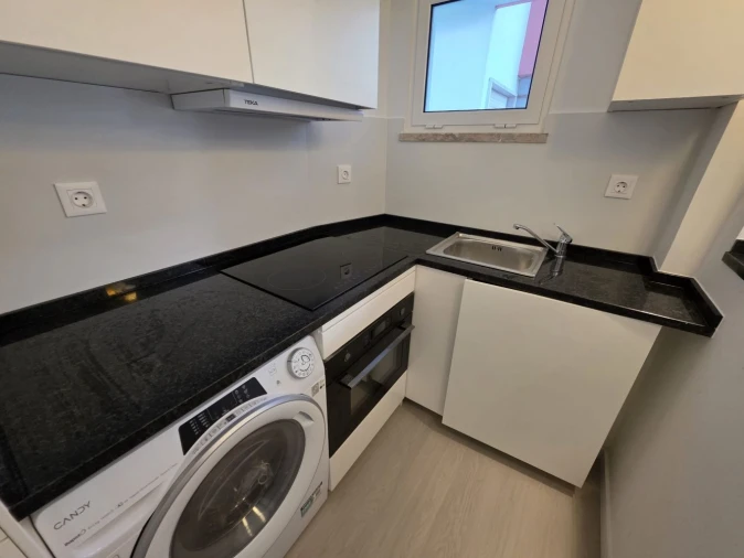 Apartamento T1 para Venda em Águas Livres Foto 6